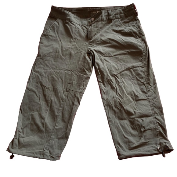Columbia Women's Saturday Trail Knee Pants Hiking Capris Gray Size 6 - Picture 1 of 8